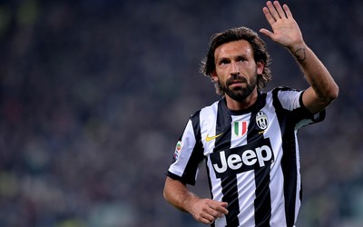 电竞牛动态-亚马尔赛后拥抱对手