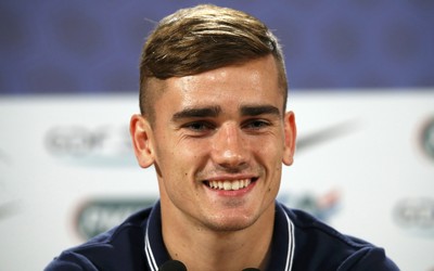 电竞牛快讯-共同维护形象